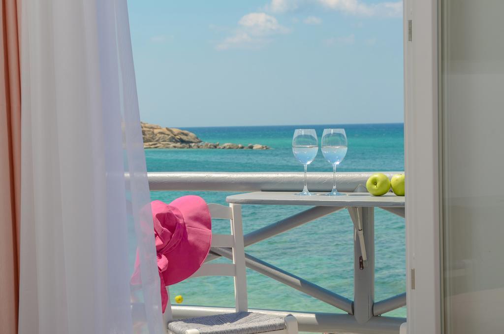 Naxian Althea Daire Agia Anna  Oda fotoğraf